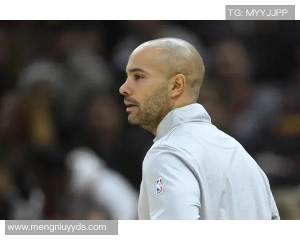 篮网队主帅因纪律问题暂时离职：球队未来将面临怎样的挑战？